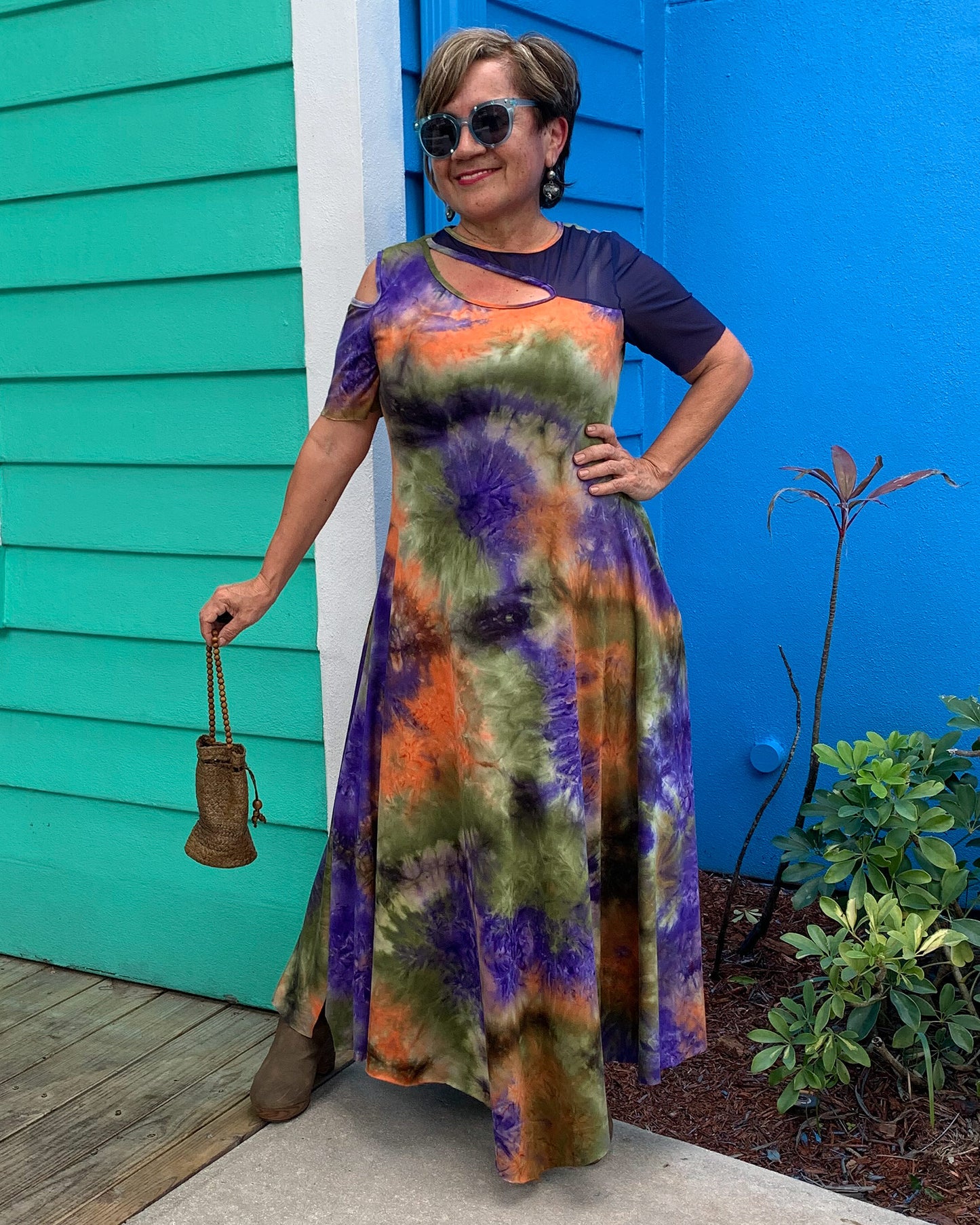 Maxi Dress Cut-Out