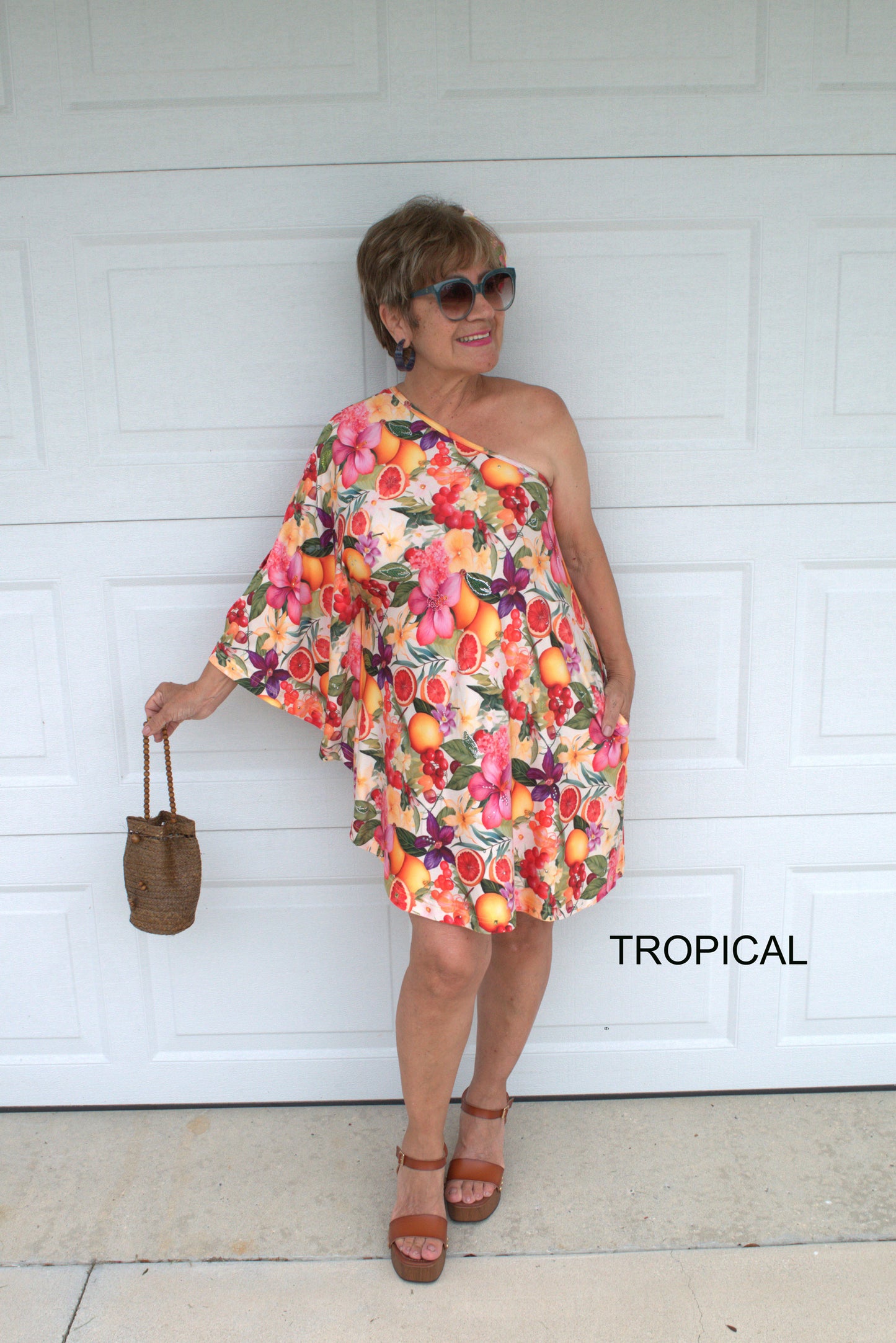 ONE SHOULDER DRESS